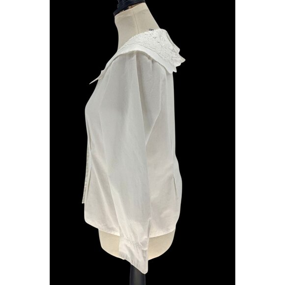 Womens Lace Collar White Blouse Long Sleeves & Button Closure by Diversity Sz P8 - Picture 2 of 9
